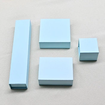 Customized Logo Printed Gift Packaging Square Box Customized Logo Printed Gift Packaging Square Box